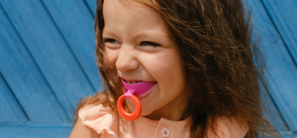 Kiedy najlepiej skierować dziecko na pierwszą konsultację ortodontyczną?