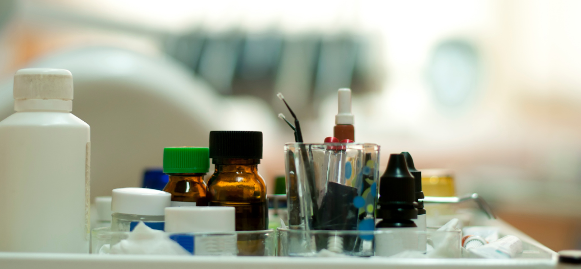 Jak dobrać system adhezyjny do konkretnego przypadku klinicznego? Przewodnik dla stomatologów