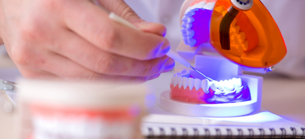 Lampa polimeryzacyjna i jej zastosowanie w stomatologii